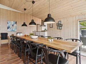 thumbnail: Interior