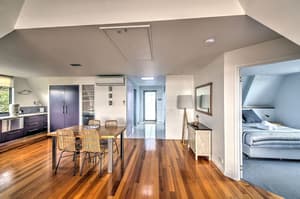 thumbnail: Interior