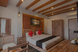 thumbnail: Room