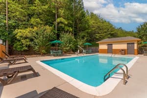 thumbnail: Outdoor pool