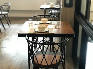 thumbnail: Breakfast area