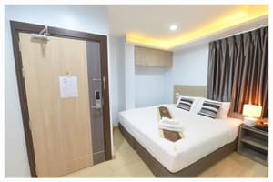 thumbnail: Room