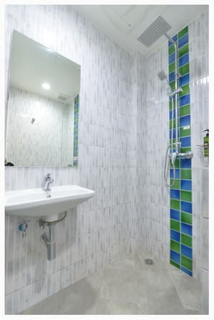 thumbnail: Bathroom