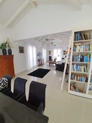 thumbnail: Living area
