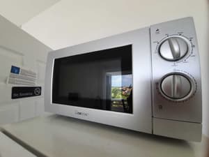 thumbnail: Microwave