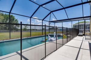 thumbnail: Pool