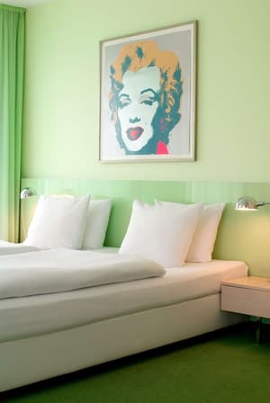 thumbnail: Room