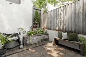 thumbnail: Terrace/patio