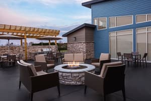 thumbnail: BBQ/picnic area
