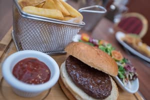 thumbnail: Restaurant