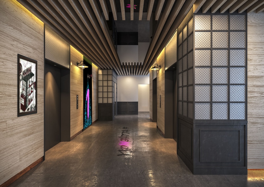 Elevator