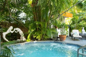 thumbnail: Pool