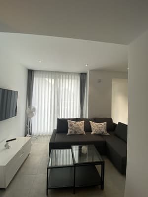 thumbnail: Living area