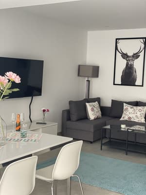 thumbnail: Living area