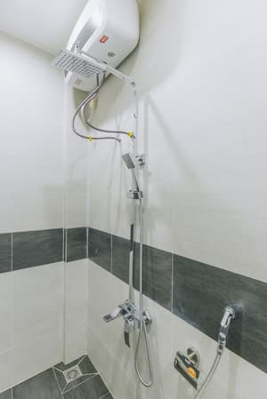 thumbnail: Bathroom shower