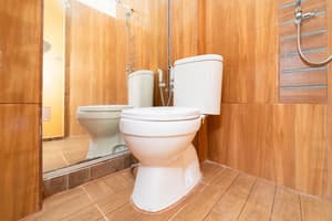 thumbnail: Bathroom