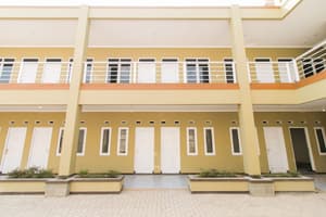 thumbnail: Exterior detail