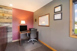 thumbnail: Business center