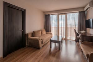 thumbnail: Living room