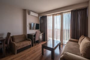 thumbnail: Living room