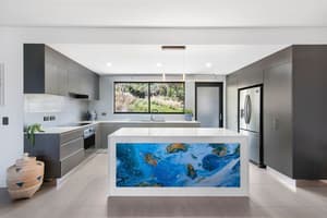 thumbnail: Interior