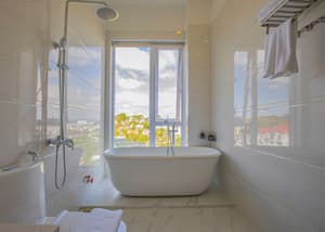 thumbnail: Bathroom