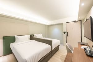 thumbnail: Room