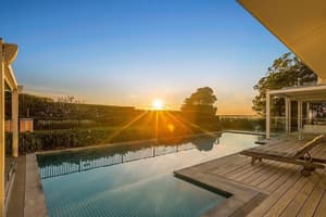 thumbnail: Sundeck