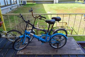 thumbnail: Bicycling