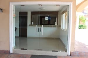 thumbnail: Interior entrance
