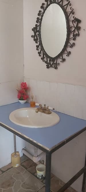 thumbnail: Bathroom sink