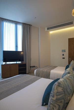 thumbnail: Minibar