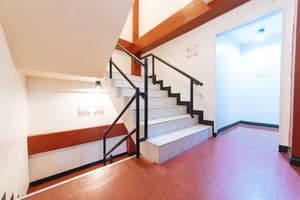 thumbnail: Staircase
