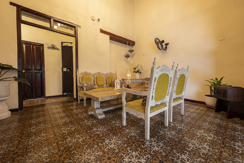 Restaurant-cafeteria