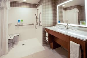thumbnail: Bathroom shower