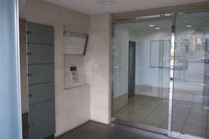 thumbnail: Property entrance