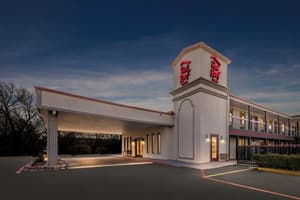 thumbnail: Front of property - evening/night