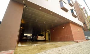 thumbnail: Exterior