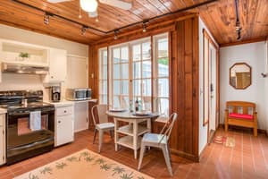 thumbnail: Private kitchen