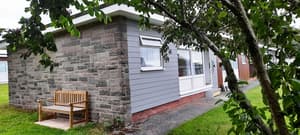 thumbnail: Exterior