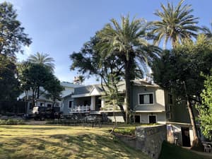 thumbnail: Front of property