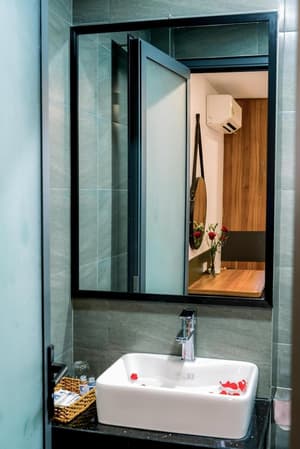 thumbnail: Bathroom