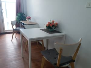 thumbnail: In-room dining