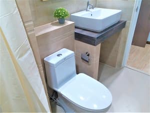 thumbnail: Bathroom