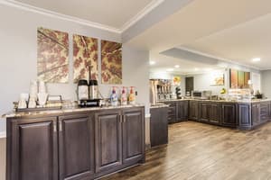 thumbnail: Breakfast area