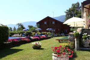 thumbnail: Sundeck