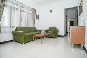 thumbnail: Interior