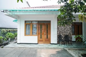 thumbnail: Exterior