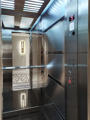 thumbnail: Interior detail