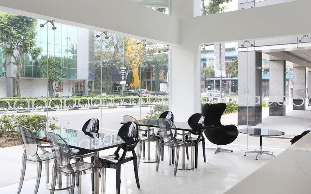 Restaurant-cafeteria